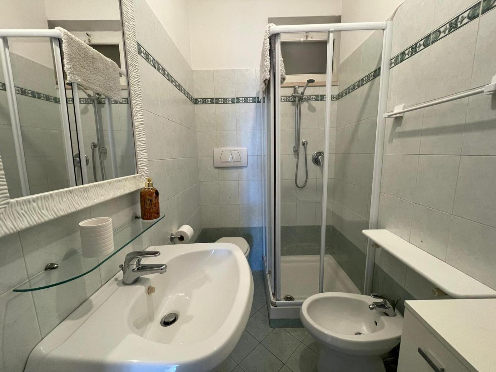 Apartment Flower Sea Hope-con Posto Auto A 10 Minuti Dalla *